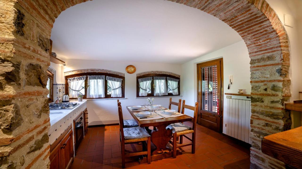 Il Cottage Di Patrizia Lucca Exterior photo