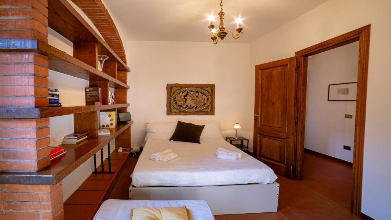 Il Cottage Di Patrizia Lucca Exterior photo